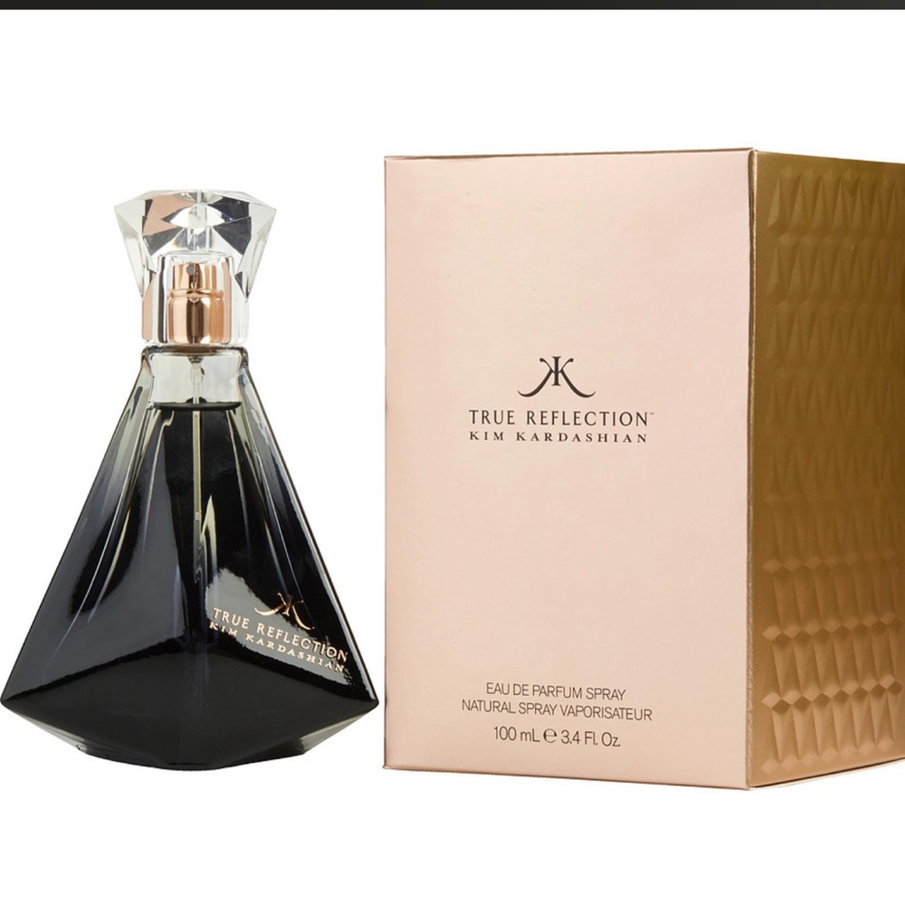 Kim Kardashian True Reflection Perfume